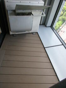 13/16 バルコニー