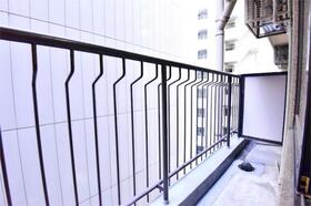 13/16 バルコニー