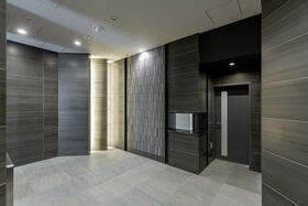 4/4 エントランス