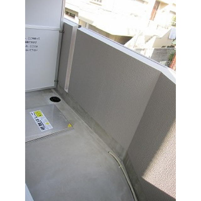 13/14 バルコニー