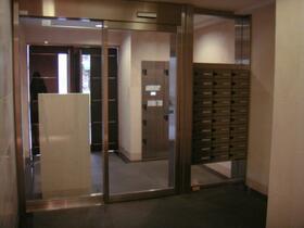 15/16 エントランス