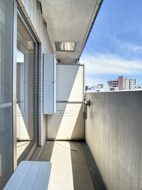 18/24 バルコニー