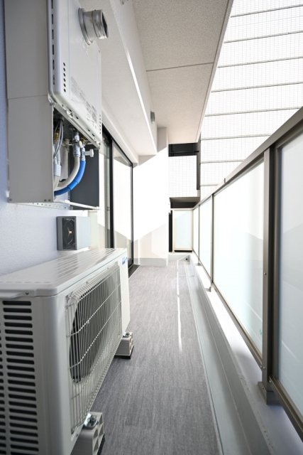 16/23 バルコニー