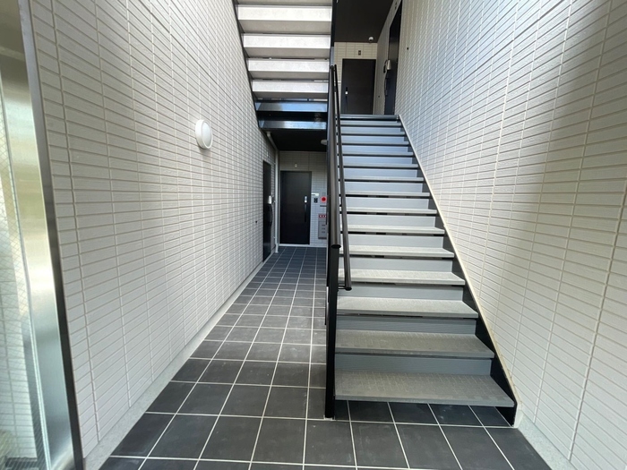 19/21 エントランス