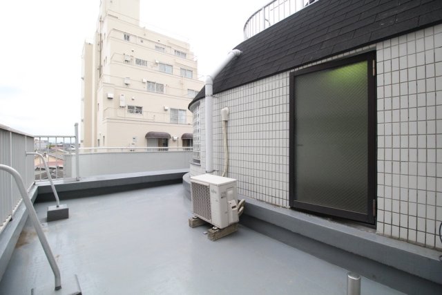 17/26 バルコニー