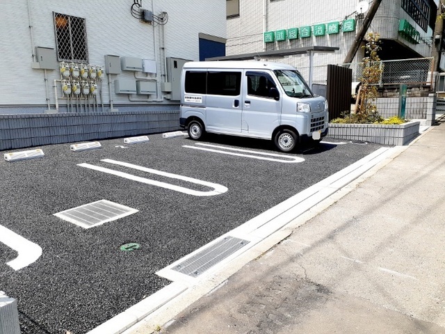 14/20 駐車場