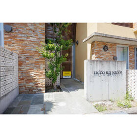 29/30 エントランス