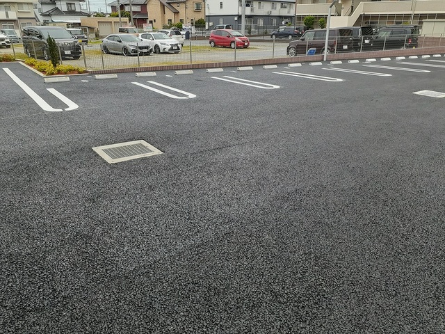 14/20 駐車場
