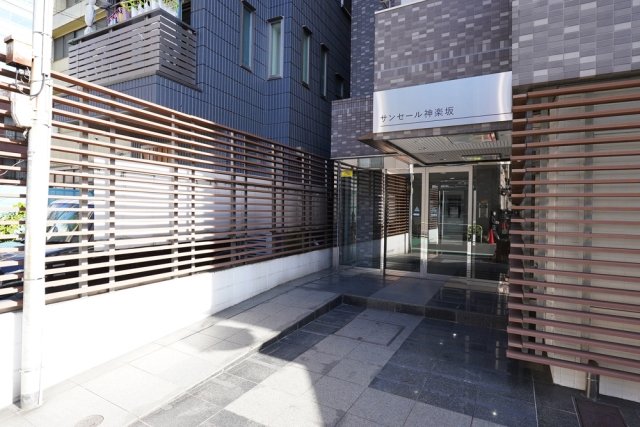 2/4 エントランス