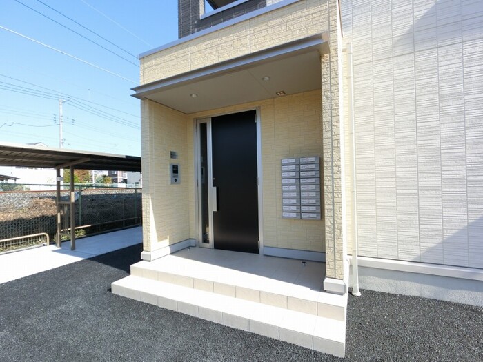 19/28 エントランス