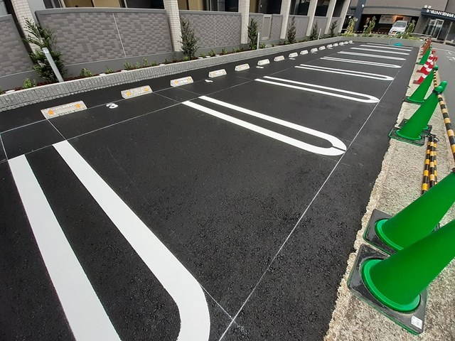14/20 駐車場
