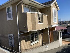 16/16 エントランス