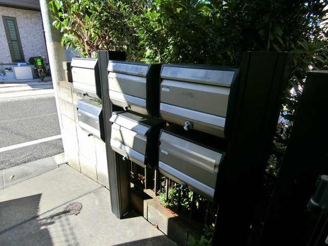 18/22 エントランス