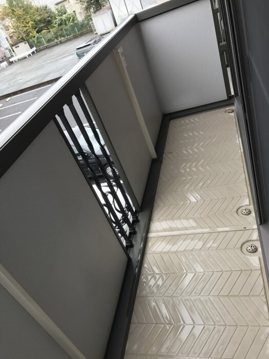 14/28 バルコニー