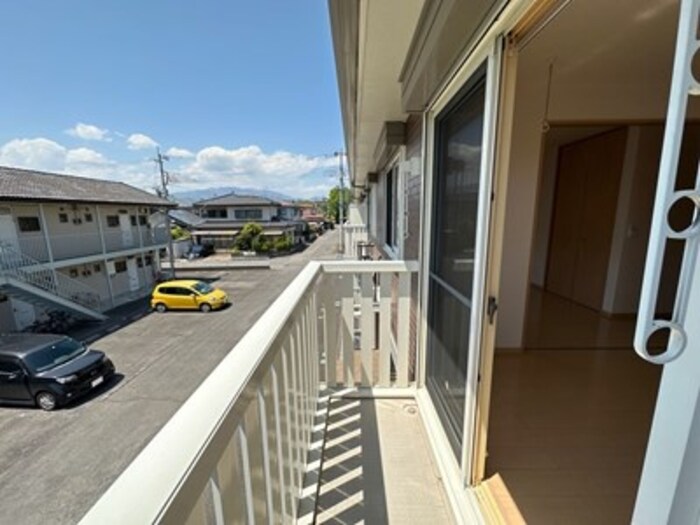 13/20 バルコニー