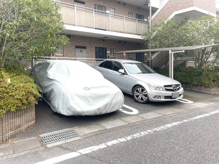 20/20 駐車場