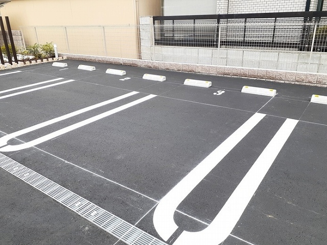 14/24 駐車場