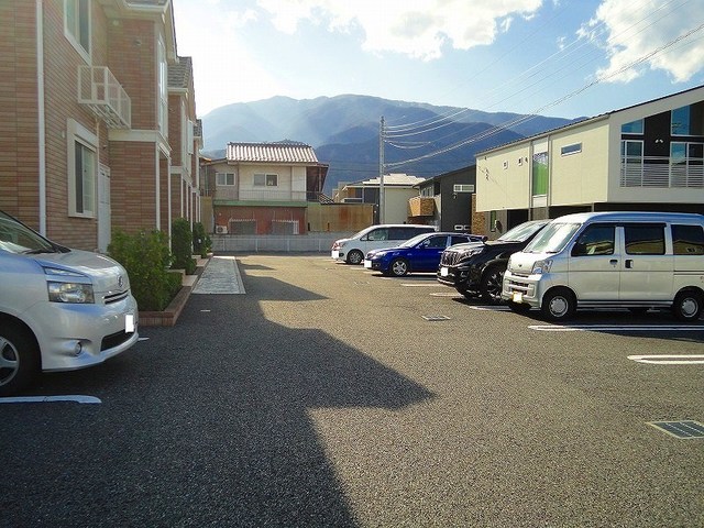 2/8 駐車場