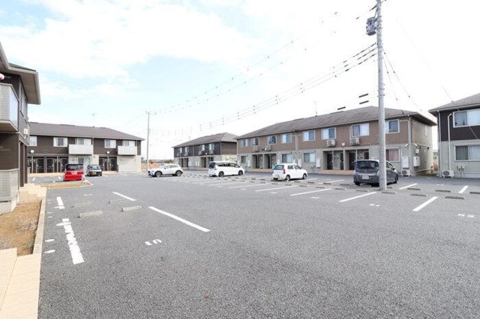 19/20 駐車場