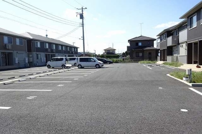 5/5 駐車場