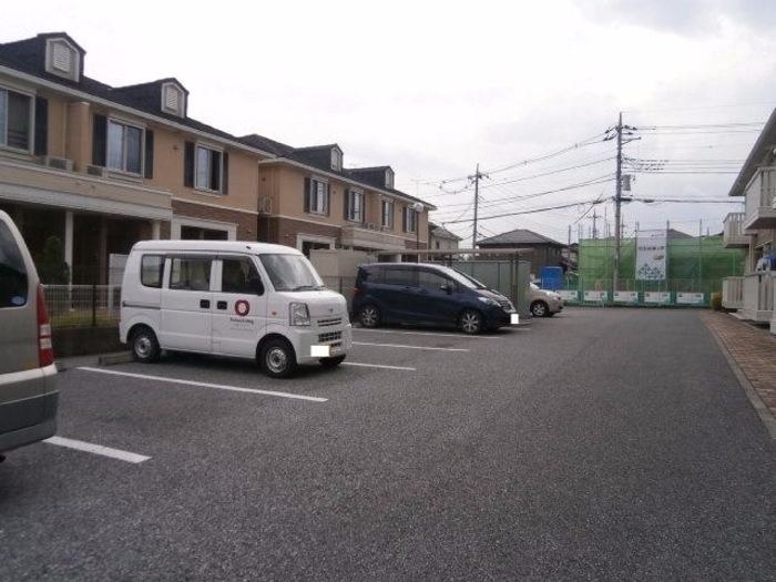 3/4 駐車場