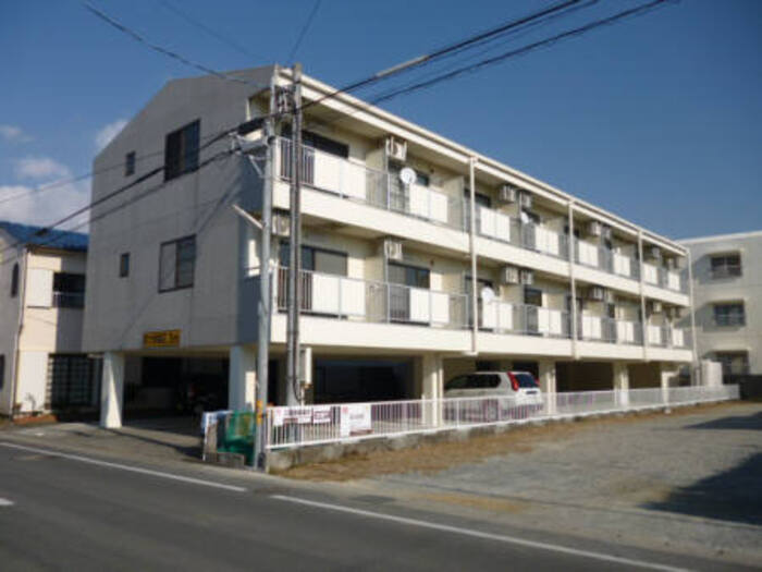 1/6 外観