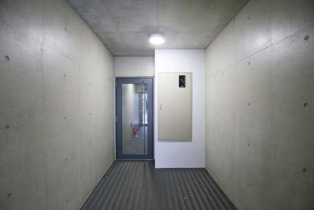 7/8 エントランス