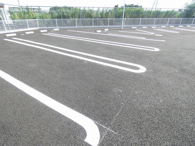 14/20 駐車場