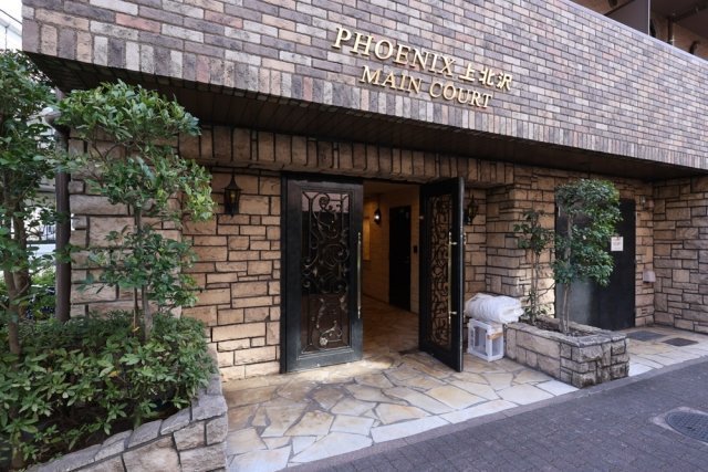 14/15 エントランス