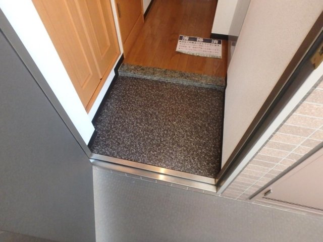 5/15 玄関