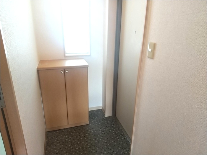 5/28 玄関