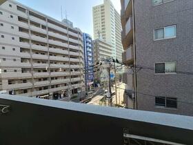 13/16 バルコニー