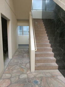 4/5 エントランス