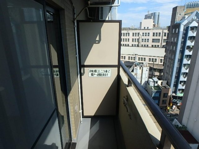 13/25 バルコニー