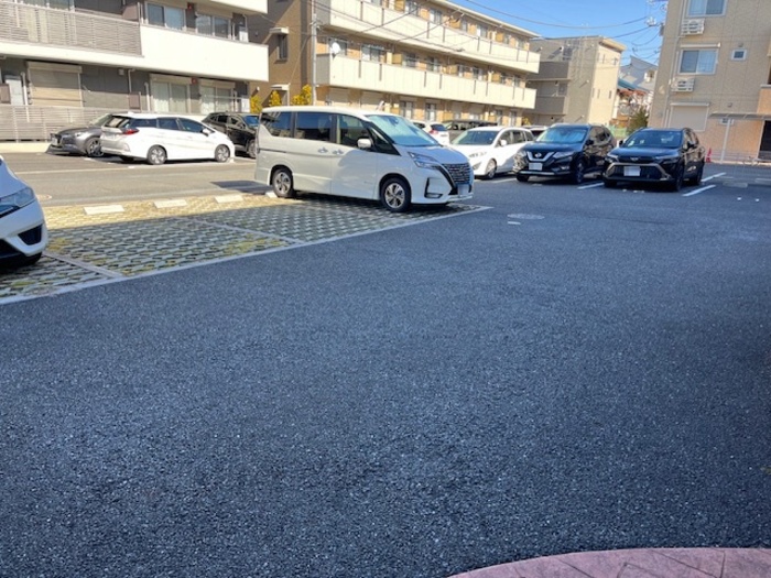 11/11 駐車場