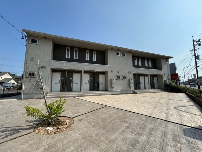 15/19 エントランス