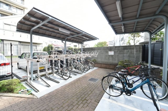 14/16 駐車場