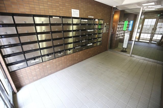 3/4 エントランス