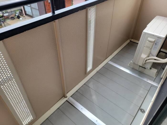 13/20 バルコニー