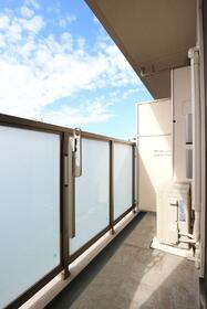 15/18 バルコニー