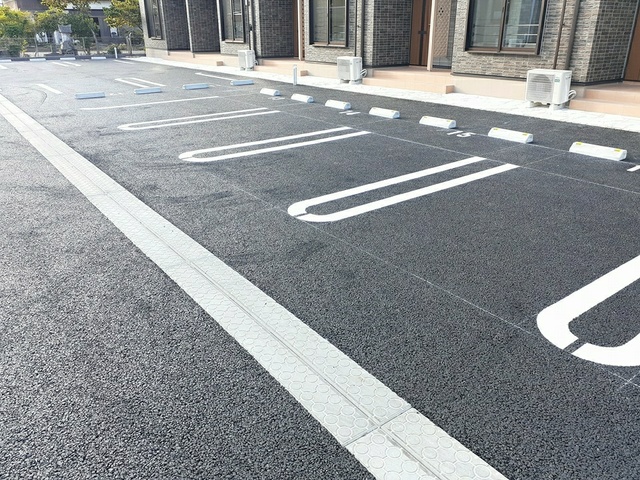 2/8 駐車場