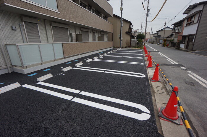 20/21 駐車場