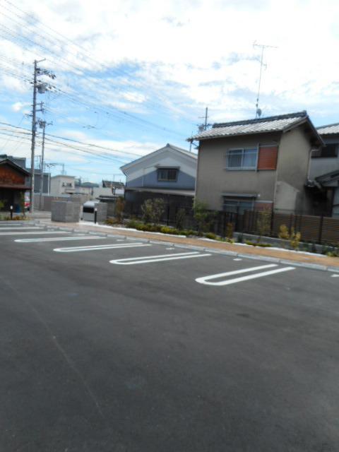 14/20 駐車場