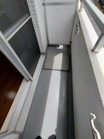 13/16 バルコニー