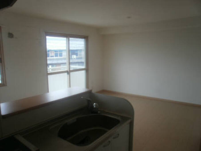 3/7 リビング/ダイニング