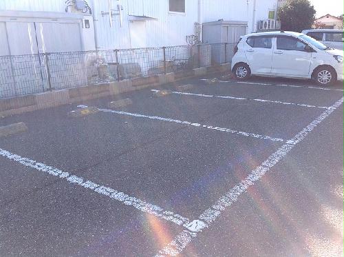14/22 駐車場