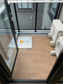 13/16 バルコニー