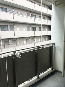 2/5 エントランス