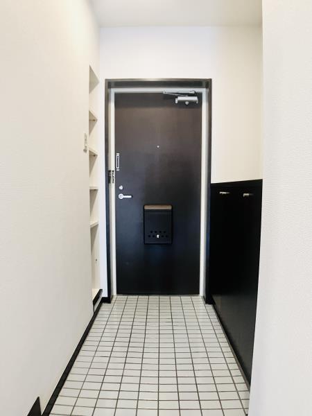 13/30 玄関