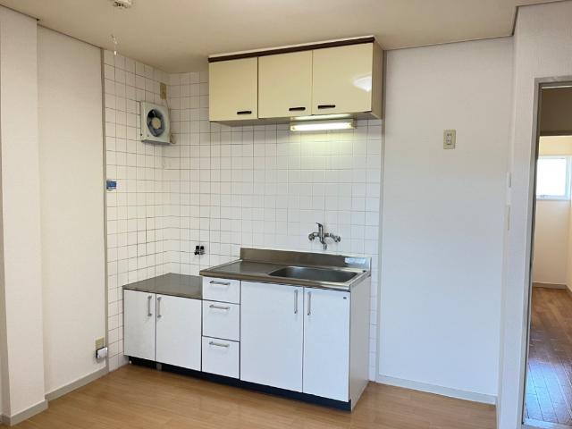 13/30 キッチン